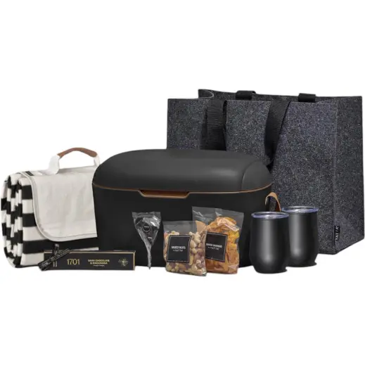 Yatta Outdoor Indulgence Black Set